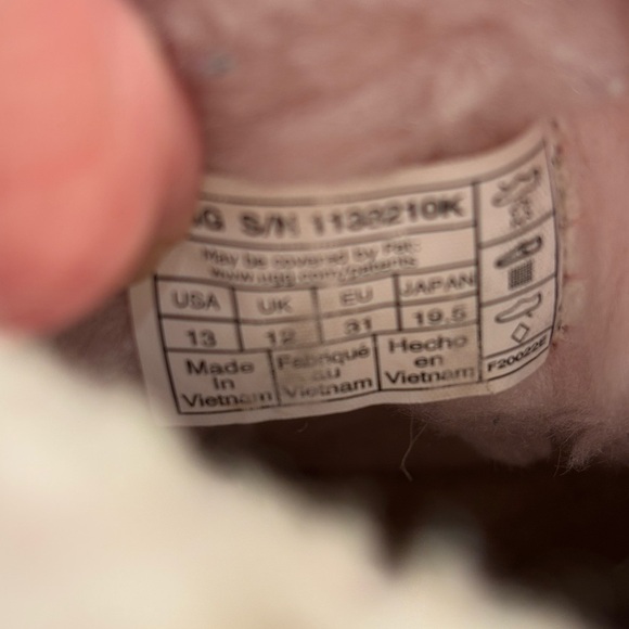 UGG Blush Pink Kids Boots with Fleece Lining - Picture 6 of 9